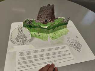 Il Nuraghe Racconta – Libro Pop-Up per Giovani Esploratori